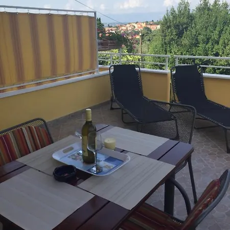 Apartment Grzanov *